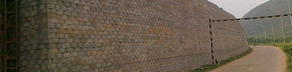 Reinforced Soil Retaining Wall(block)/ Visakapatnam Steel Plant Crossing Gangavaram Port Road to NH5 in A.P. for MVR Construction