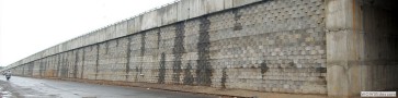 Reinforced Soil Retaining Wall / SIX - LANING OF SURAT - DAHISAR SECTION OF NH-8 IN THE STATE OF GUJARAT AND MAHARASHTRA for IRB