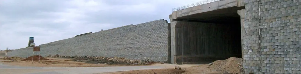 Reinforced Soil Retaining Walls (RSRW)